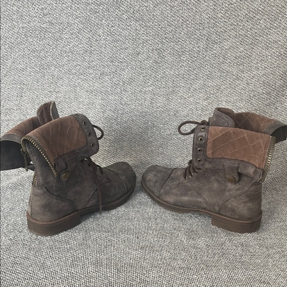 Dollhouse Charcoal Lace-Up Moto Boots - Picture 15 of 16